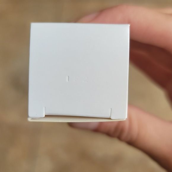 Jecca Blac. Glow Drops - Highlighting primer for face - Picture 7 of 11